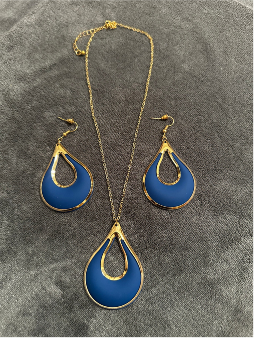 Unbranded Blue and Gold Teardrop Jewelry Set